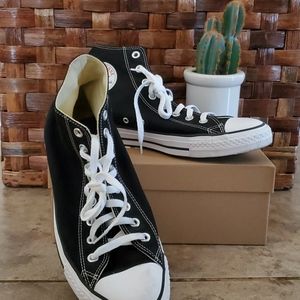 Men's Black Converse Hightops